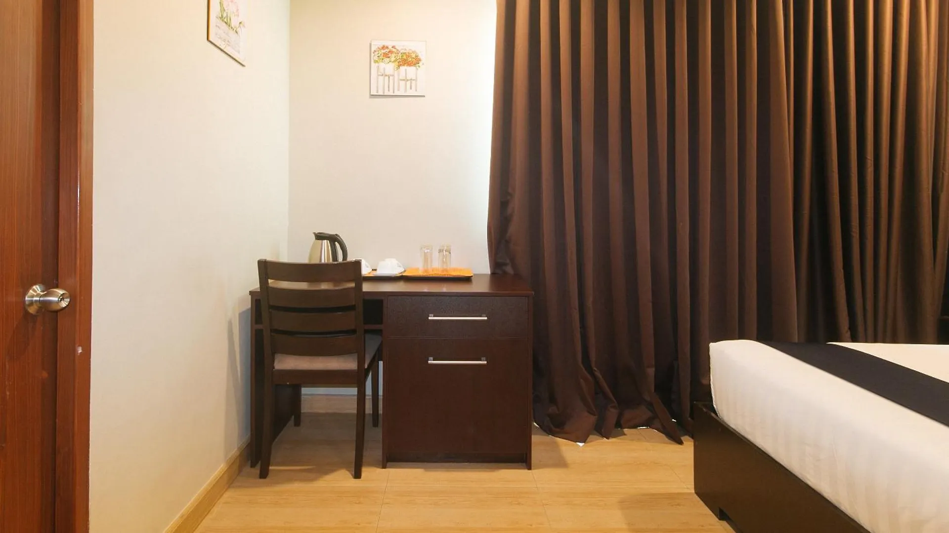 Davao City Asrodel Hotel Redpartner